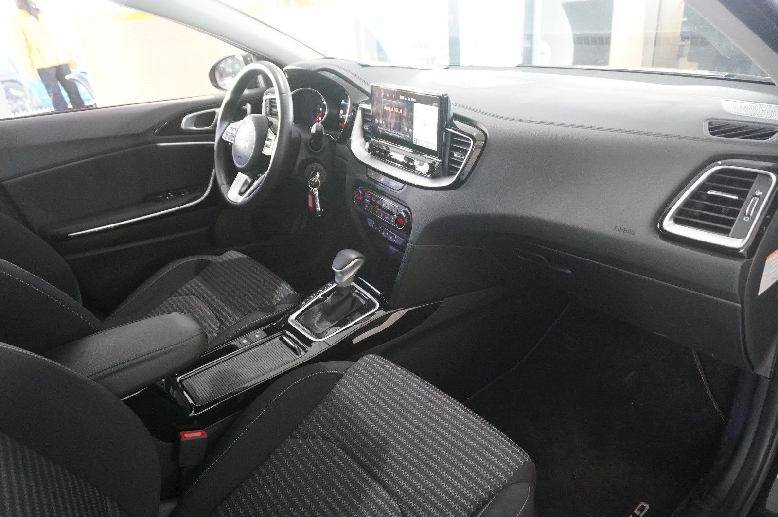 Fahrzeugabbildung Kia cee'd Sportswagon 1.6 CRDI DCT NAVI/LED/KAMERA