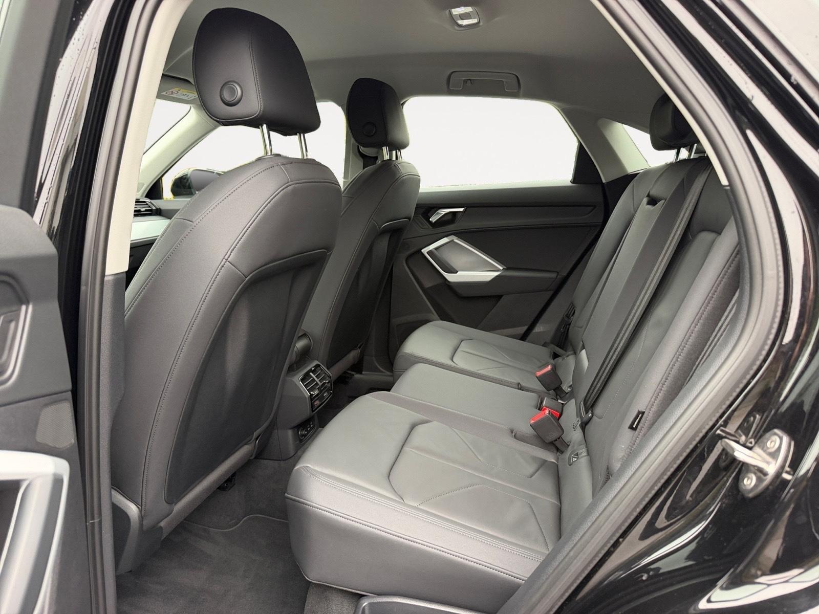 Audi Q3 Sportback 45 TFSI quattro S-Line Navi Leder