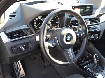 BMW X1 xDrive20d A M Sportpaket Head-Up LED RFK Shz
