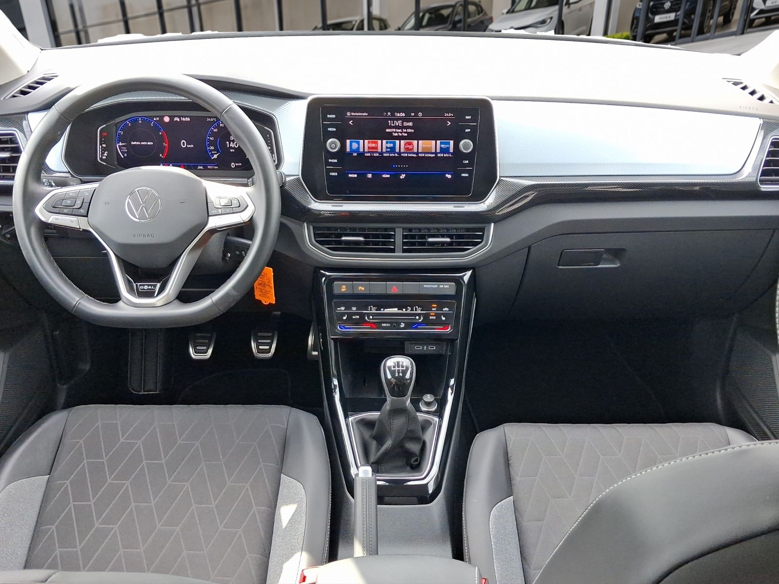 Volkswagen T-Cross - Bild 10