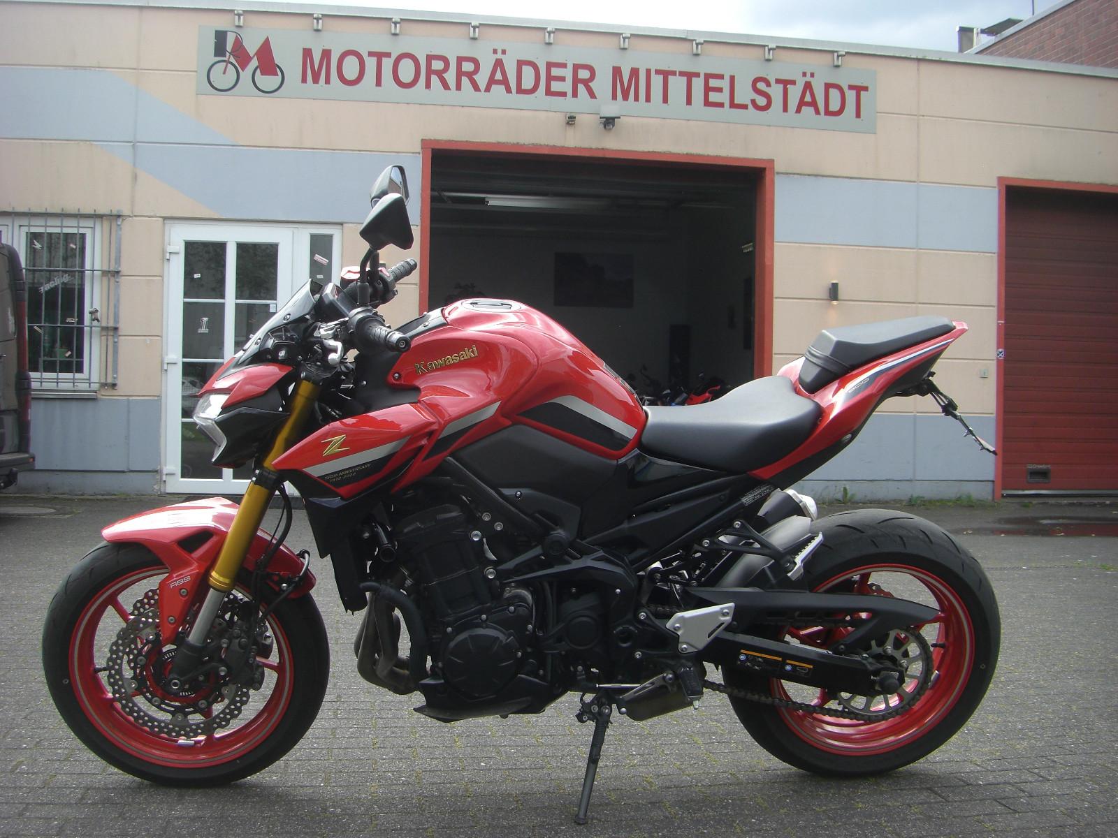 Kawasaki Z 900  50TH ANIVERSARY ABS 1. HAND 5000 KM
