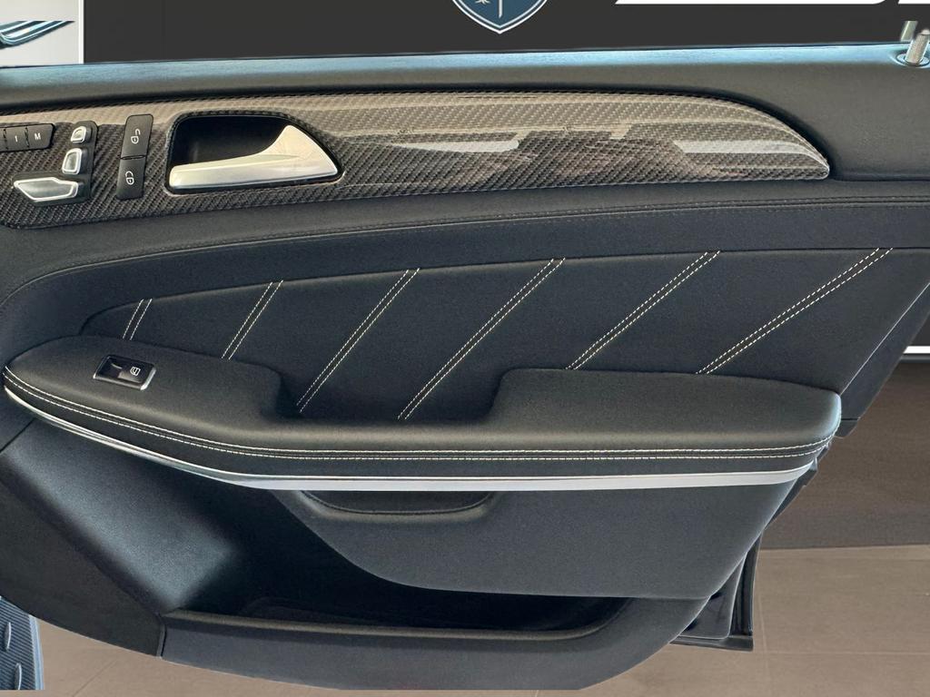 Mercedes-Benz GLS 63