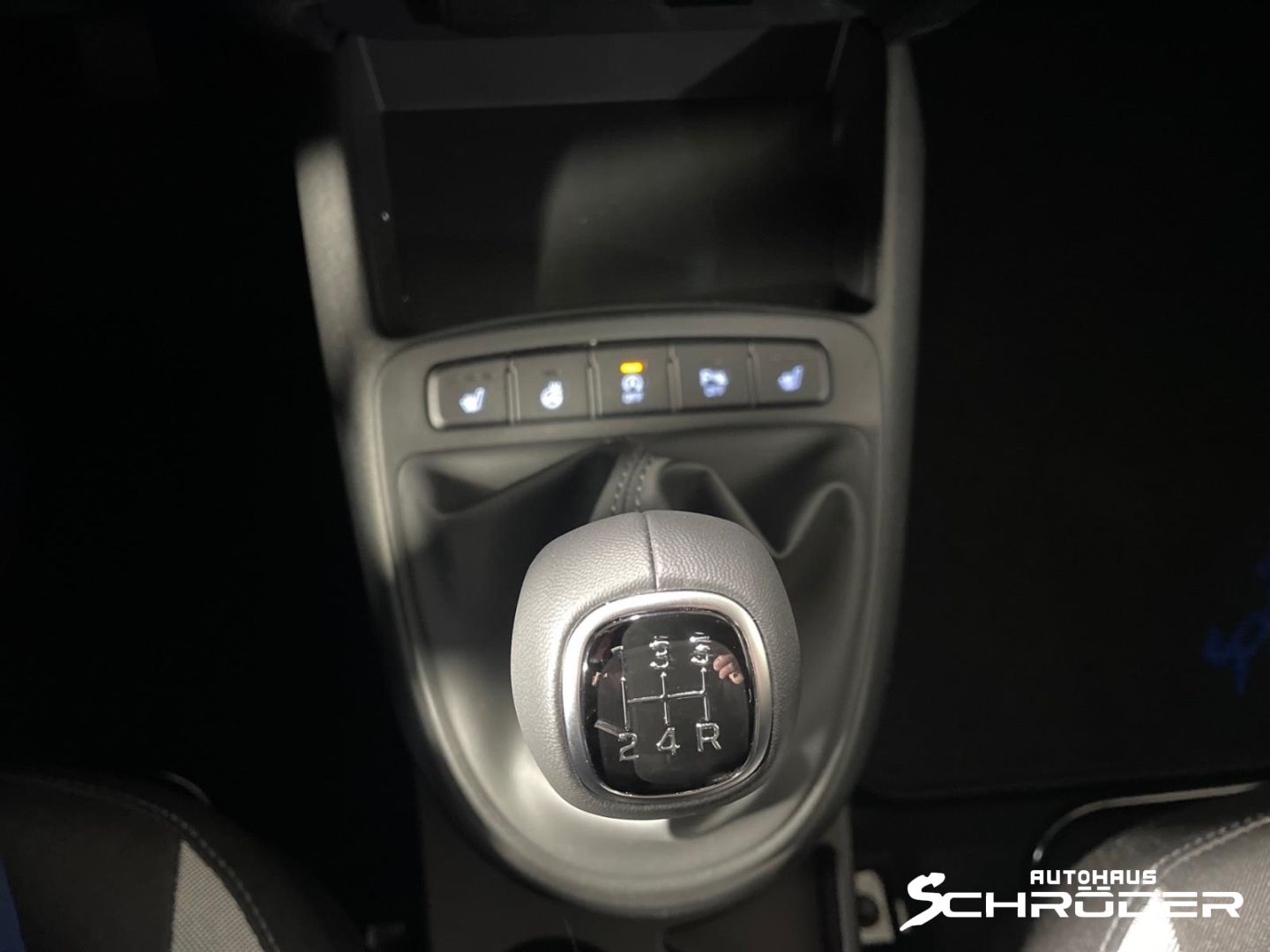 Fahrzeugabbildung Hyundai i10 1.0 Trend, Klimaanlage, Sitzheizung