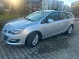 Opel Astra Sports Tourer 1.6 Selection 85 kW Sele... - Opel Astra Selection mit Benzin-Antrieb