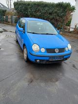 Volkswagen Polo 1.2 Basis Basis  ( TÜV UND ASU NEU !!)  - Volkswagen Polo aus 2004 mit Benzin-Antrieb: Kleinwagen, mit Klimaanlage, 1.2