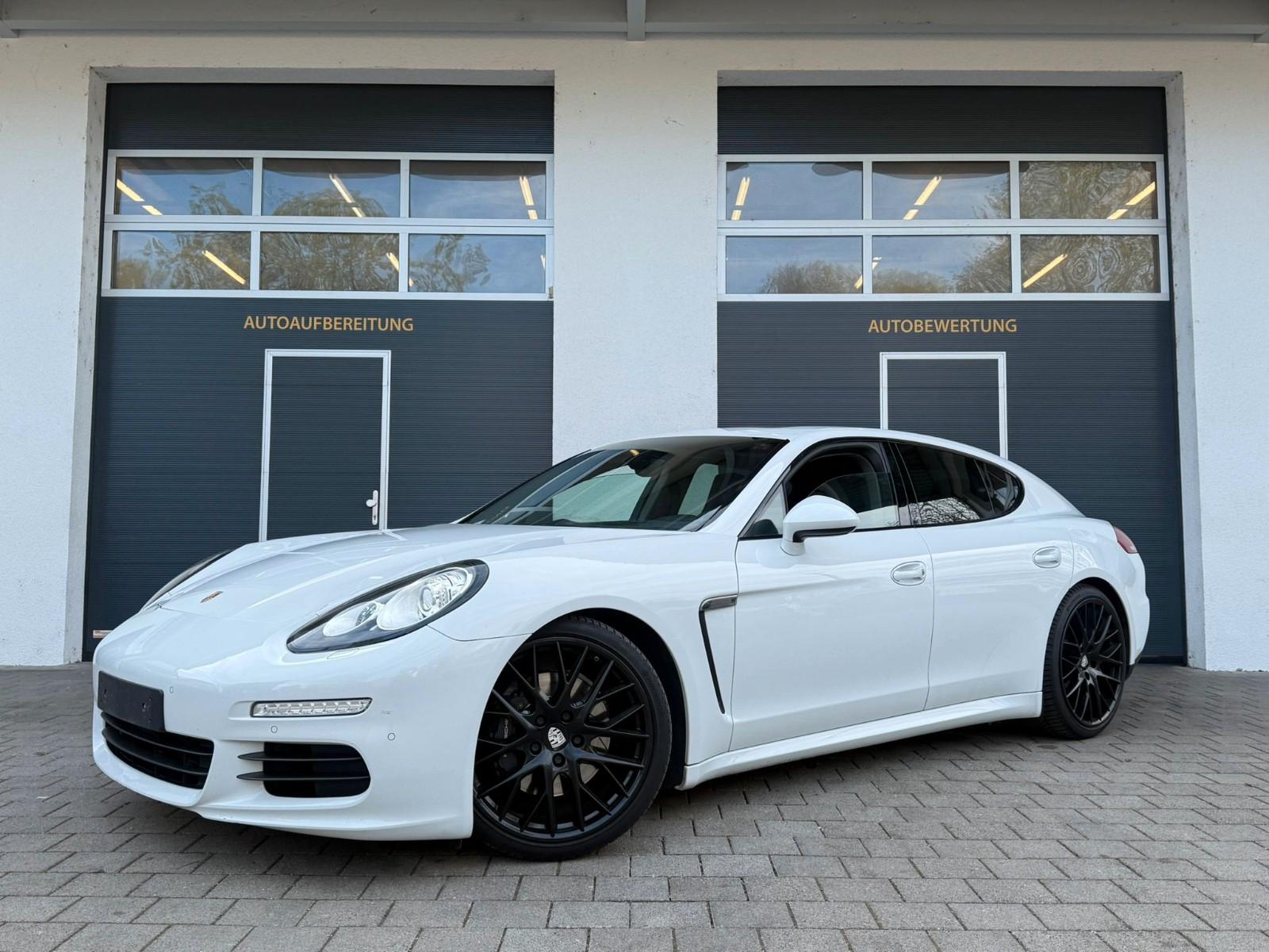 Porsche Panamera 3.0TDi*Leder*Chrono*Navi*Black Pack*Cam