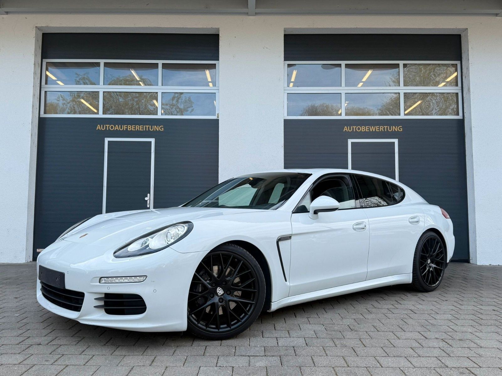 PORSCHE Panamera 3.0TDi*Leder*Chrono*Navi*Black Pack*Cam