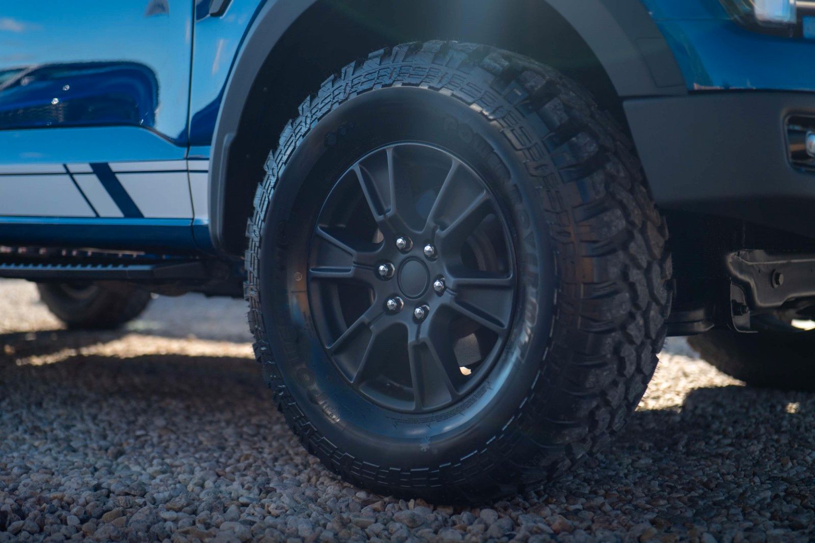 Fahrzeugabbildung Ford F150 5.0L V8 4x4 Offroad SuperCrew RAPTOR 1.Hand