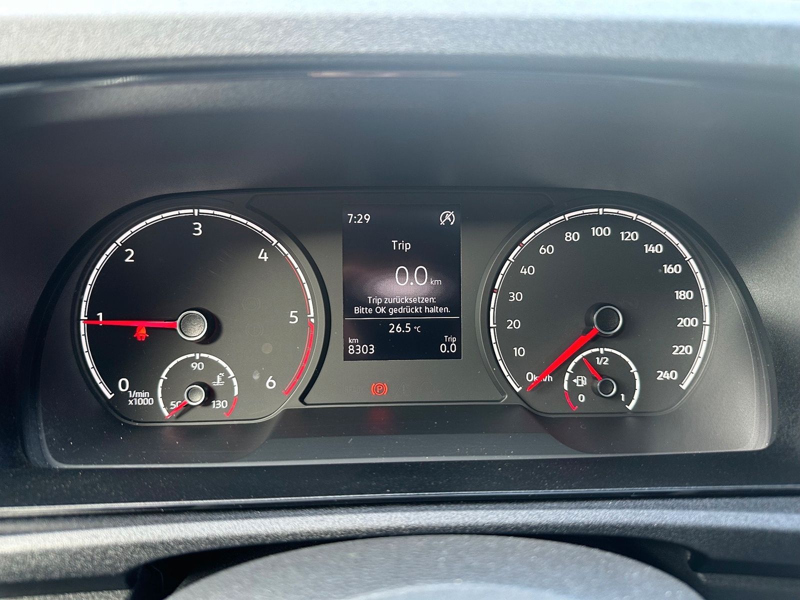 Fahrzeugabbildung Volkswagen Caddy Cargo 2.0 TDI KLIMA+SHZ+PDC+WINTER-PAKET