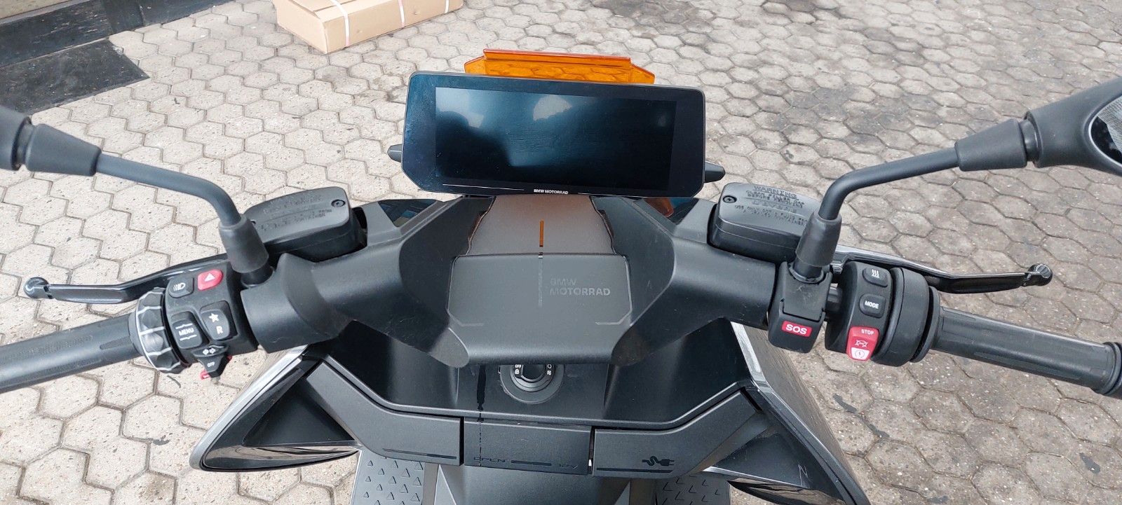 Fahrzeugabbildung BMW CE 04 Avantgarde   nur 1100 KM