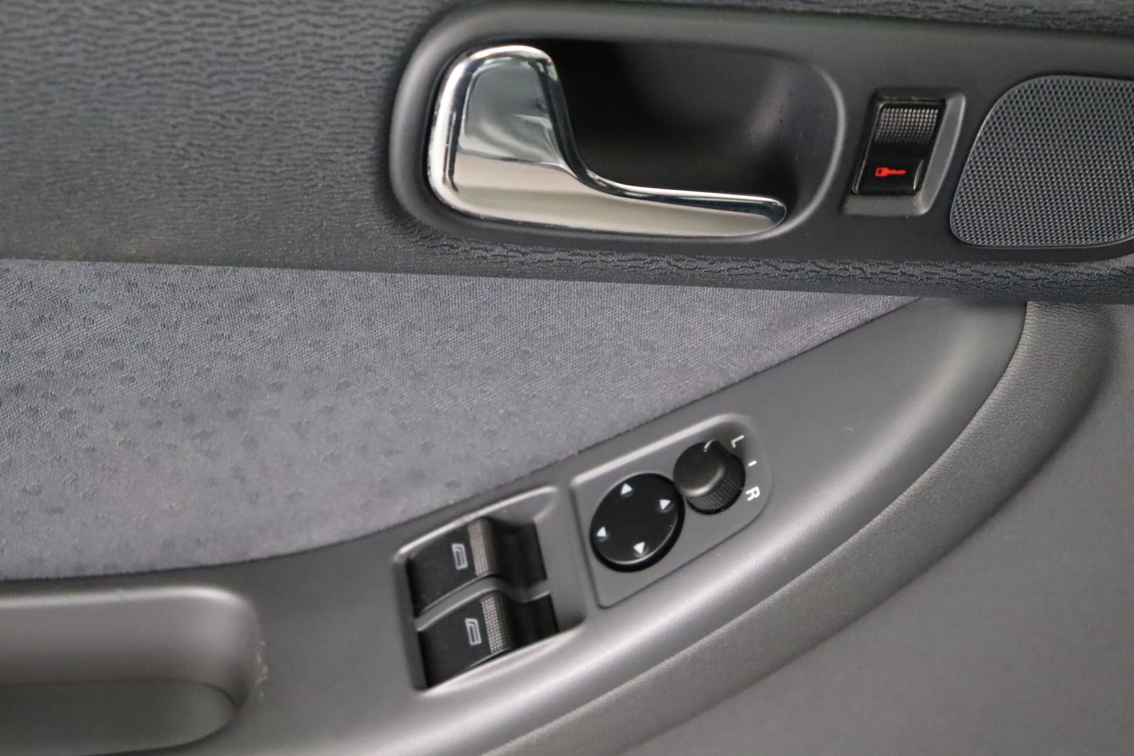 Fahrzeugabbildung Audi A3 1.6 * 1.Hand * HU/AU neu * Klimaaut.