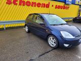 Ford Fiesta 1.4 16V Ghia - Ford Fiesta aus 2003: Ghia