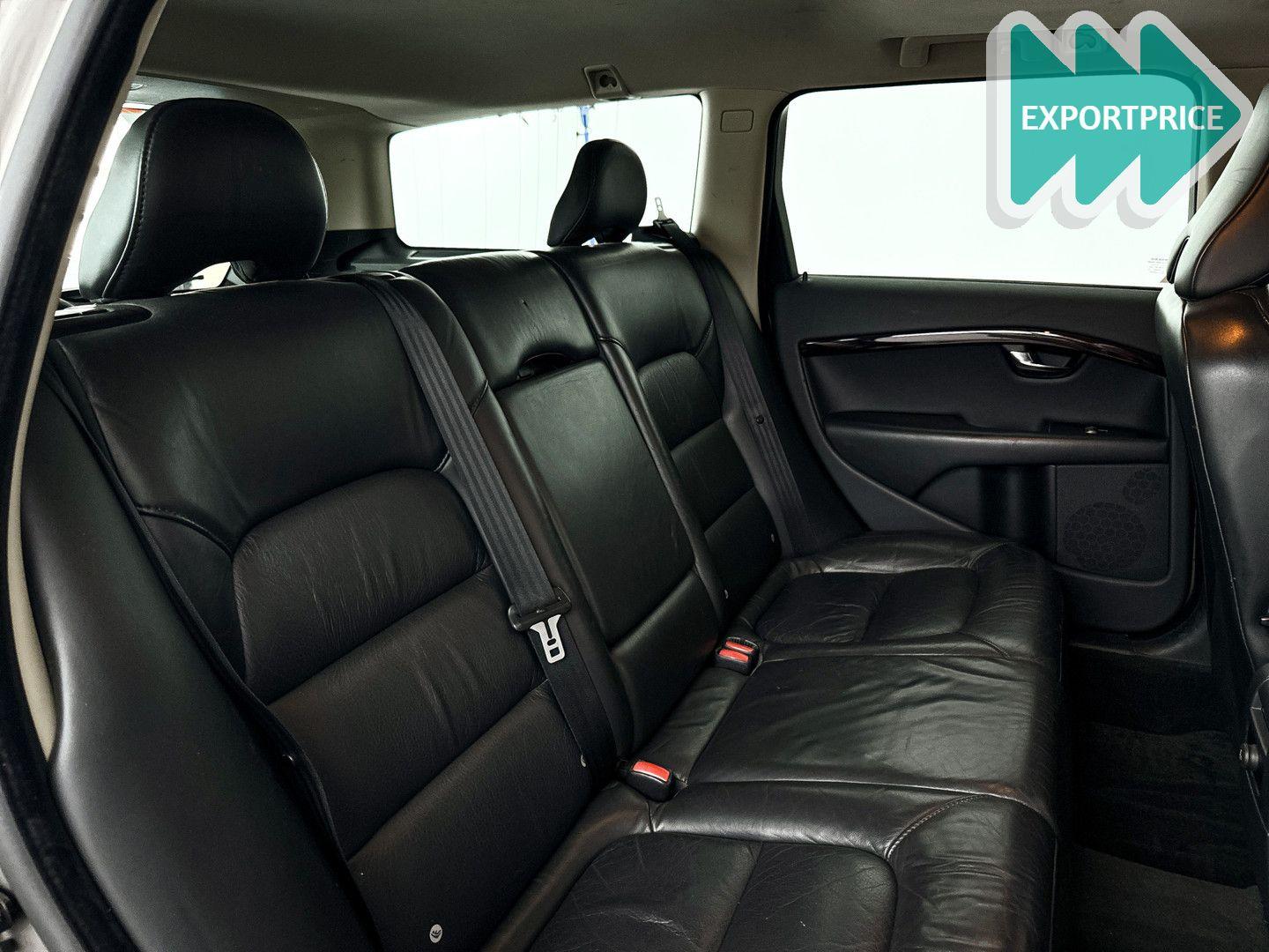 Volvo V70 2008 — photo 22