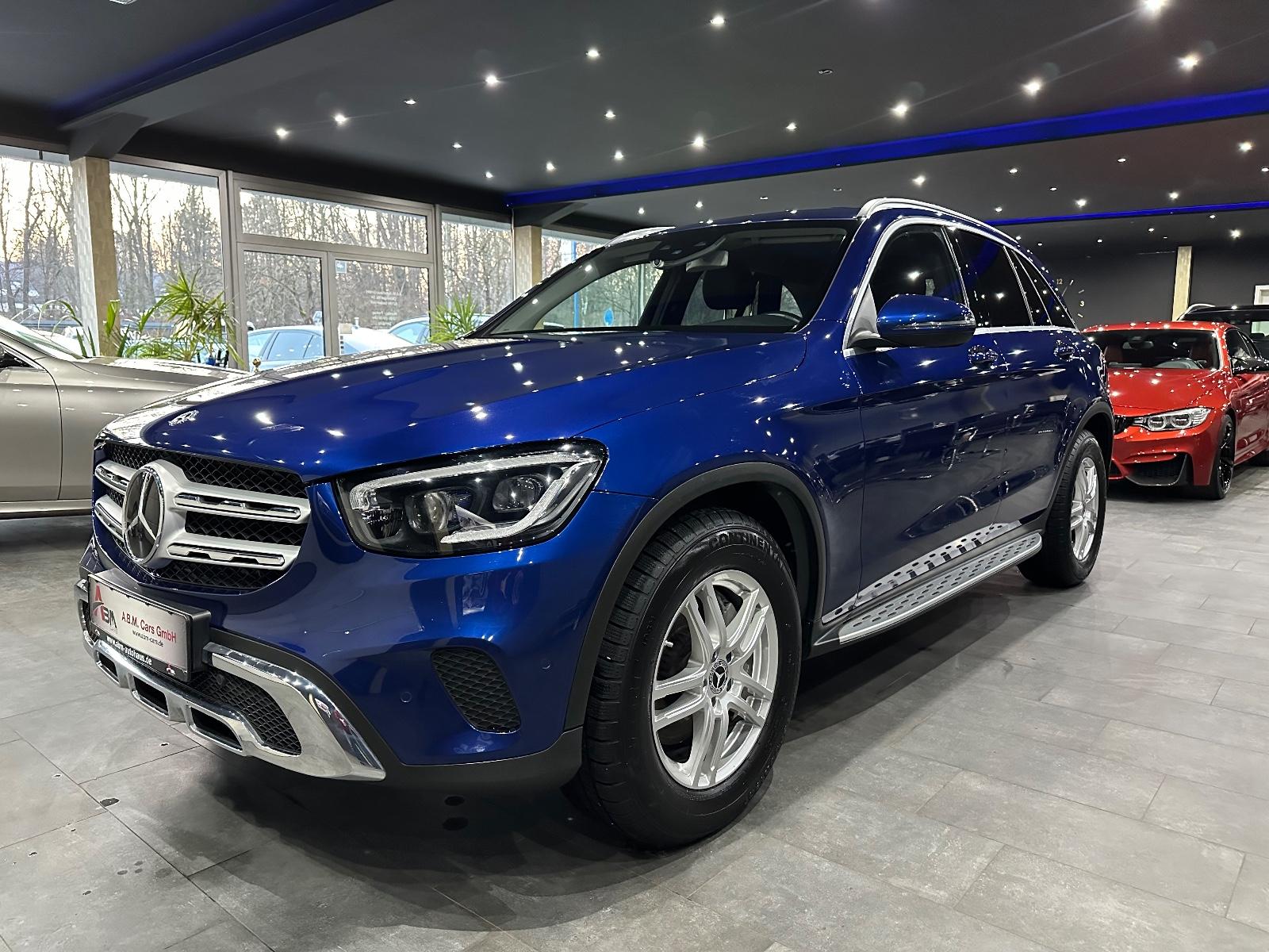 Mercedes-Benz GLC 200 d 4Matic / DISTRONIC / KAMERA / MBUX