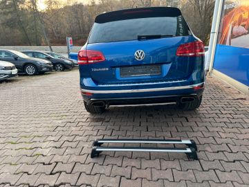 Bild 5 VW Touareg R-line*4Mo*Luftfederung*Leder*Navi*Pano*