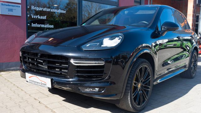 PORSCHE Cayenne Turbo S 21" Panorama PCCB