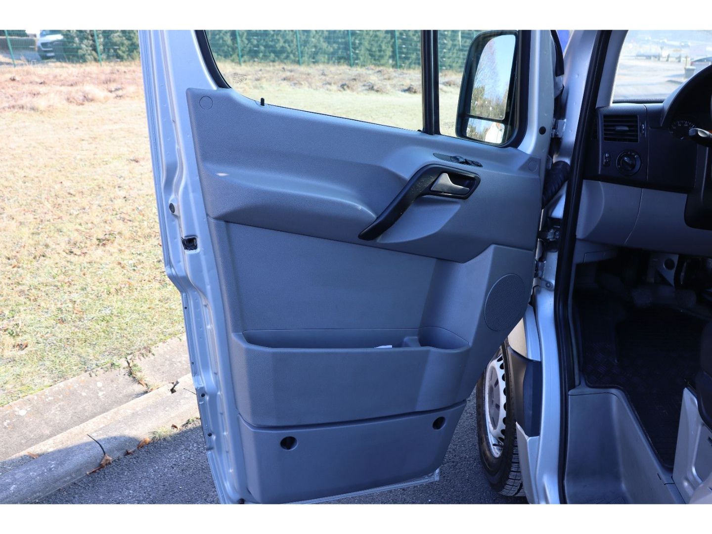 Fahrzeugabbildung Mercedes-Benz Sprinter 313 CDI II Kasten AHK 3-Sitzer
