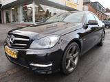 Mercedes-Benz C 180 Coupe Edition C AMG NAVI TEMP RFK SD XENON - Mercedes-Benz C 180 mit Benzin-Antrieb: Schiebedach