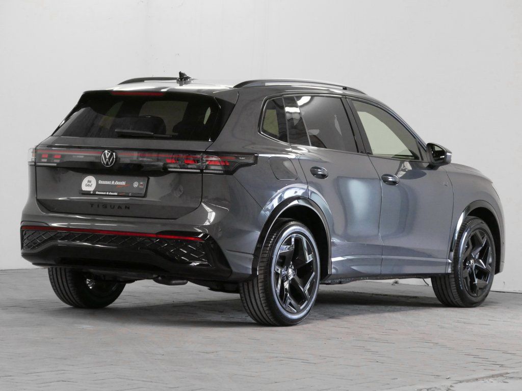 Fahrzeugabbildung Volkswagen Tiguan 2.0 TDI R-Line AHK Matrix Kamera AppConne