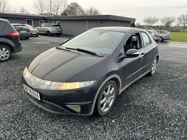 Honda Civic Lim. 5-trg. 1.8 Sport