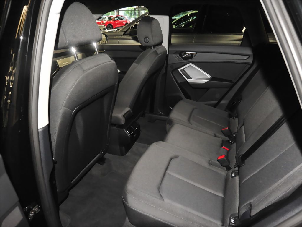 Audi Q3 35 TFSI S tronic Nav Kamera Virtual SHZ foto 10