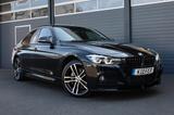 BMW 330i xDrive M/H&K/CarPlay/SHZ/LHZ/TTW/KAMERA/R19 - BMW 330 mit Benzin-Antrieb: Limousine, 330i Xdrive