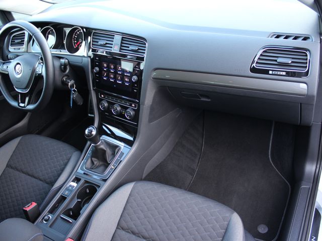 Golf VII 1.4 TSI R-Line Navi*PDC v+h*18"Alu