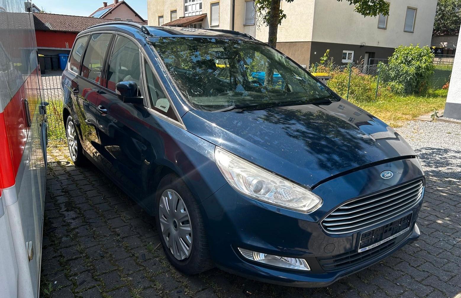 Ford Galaxy Trend 2.0 TDCi Aut. Trend 1. Hand 7 Sitze