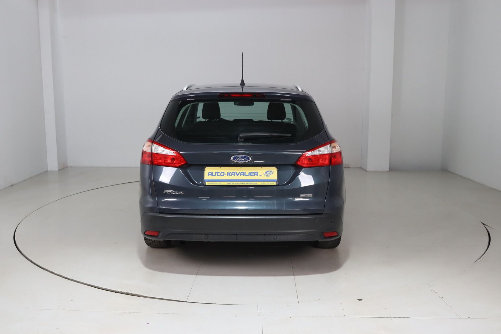 Fahrzeugabbildung Ford Focus 1.0 econetic Turnier Champions League