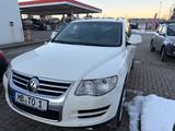 Volkswagen Touareg V6 TDI  TüV neu, Leder - Volkswagen Touareg aus 2010: TDI