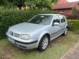 Volkswagen Golf IV 1.6 Edition Rentnerfahrzeug top gepflegt - Volkswagen Golf aus 2001: Iv