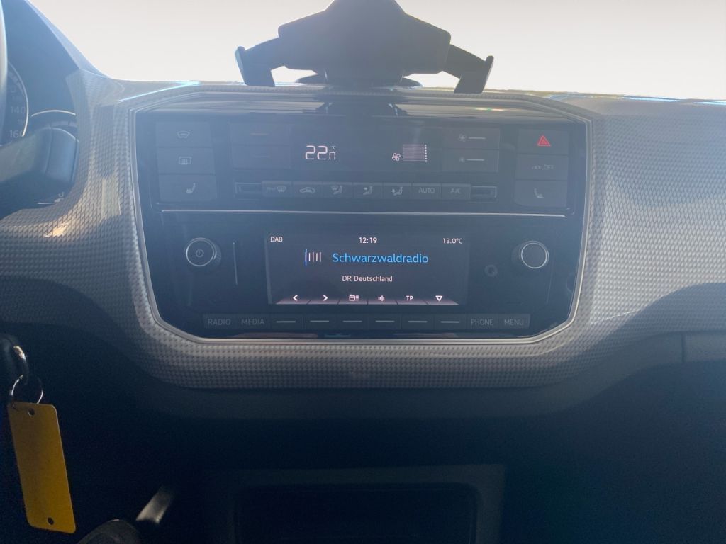 Fahrzeugabbildung Volkswagen e-up Style Plus