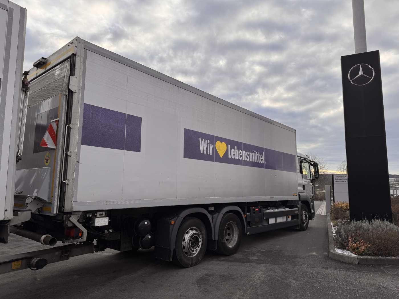Fahrzeugabbildung MAN TGS 26.440 6x2 BL LBW 2.000kg Carrier Supra 1150