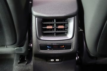 Cupra Terramar 1.5 eTSI 110 kW AHK HeadUp DCC Sennheis