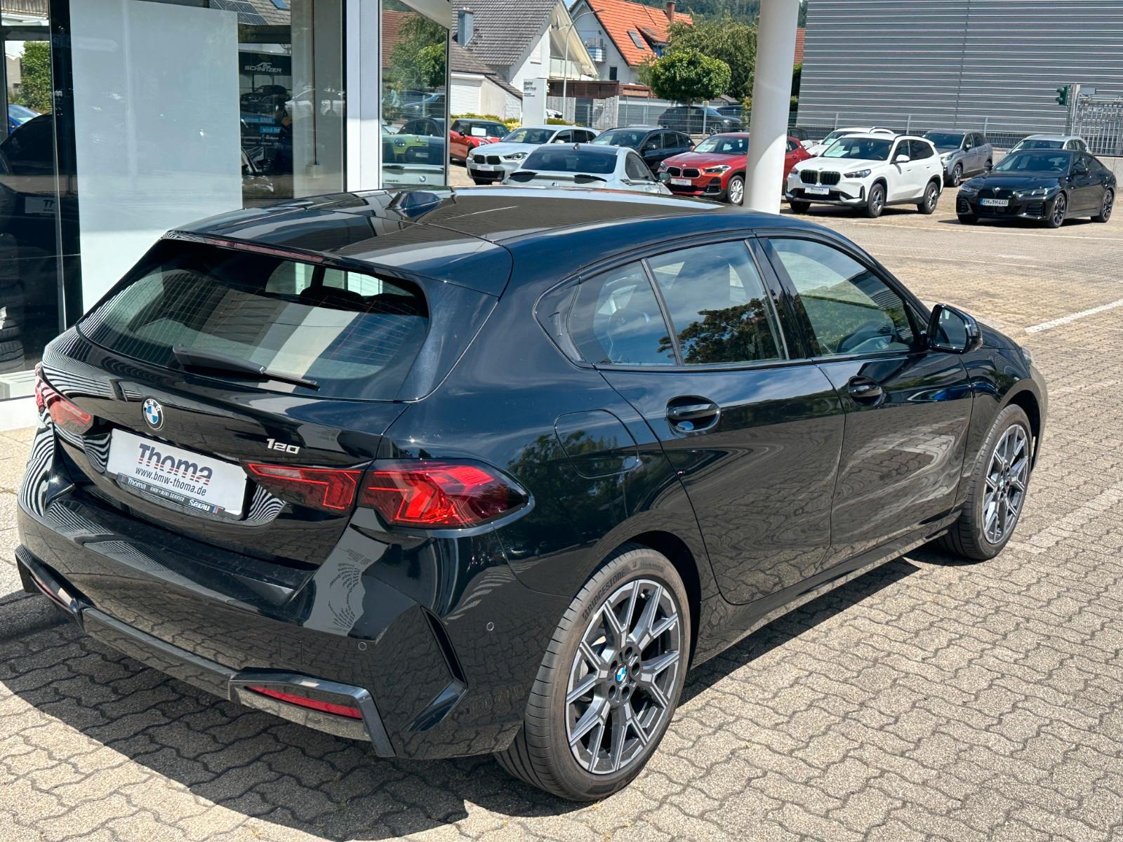 BMW 120 Lim. + Navi+adap.LED+el.Sitze/Memory+HUD
