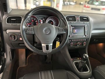 Fotografie des VW Golf Cabrio 1.4 TSI BlueMotion Technology