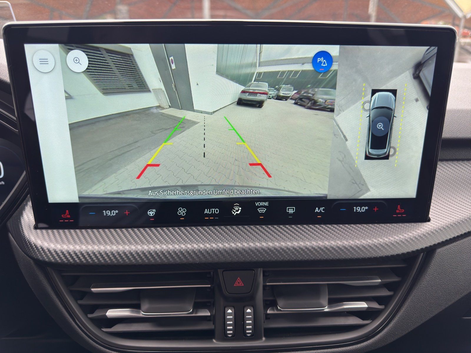 Fahrzeugabbildung Ford Kuga 2.5 FHEV ST-Line X AWD Aut./AHK/ACC/KAMERA/