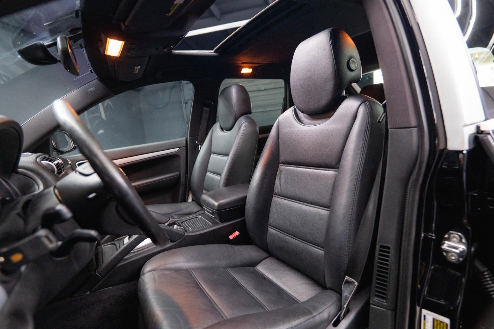 Fahrzeugabbildung Porsche Cayenne 3.6 V6 Black Edition | BOSE | 22Zoll ABT