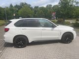 BMW X5 xDrive30d M-Performance/AHK/LEDER/HUD/PANO/ - BMW X5 Gebrauchtwagen in Berlin