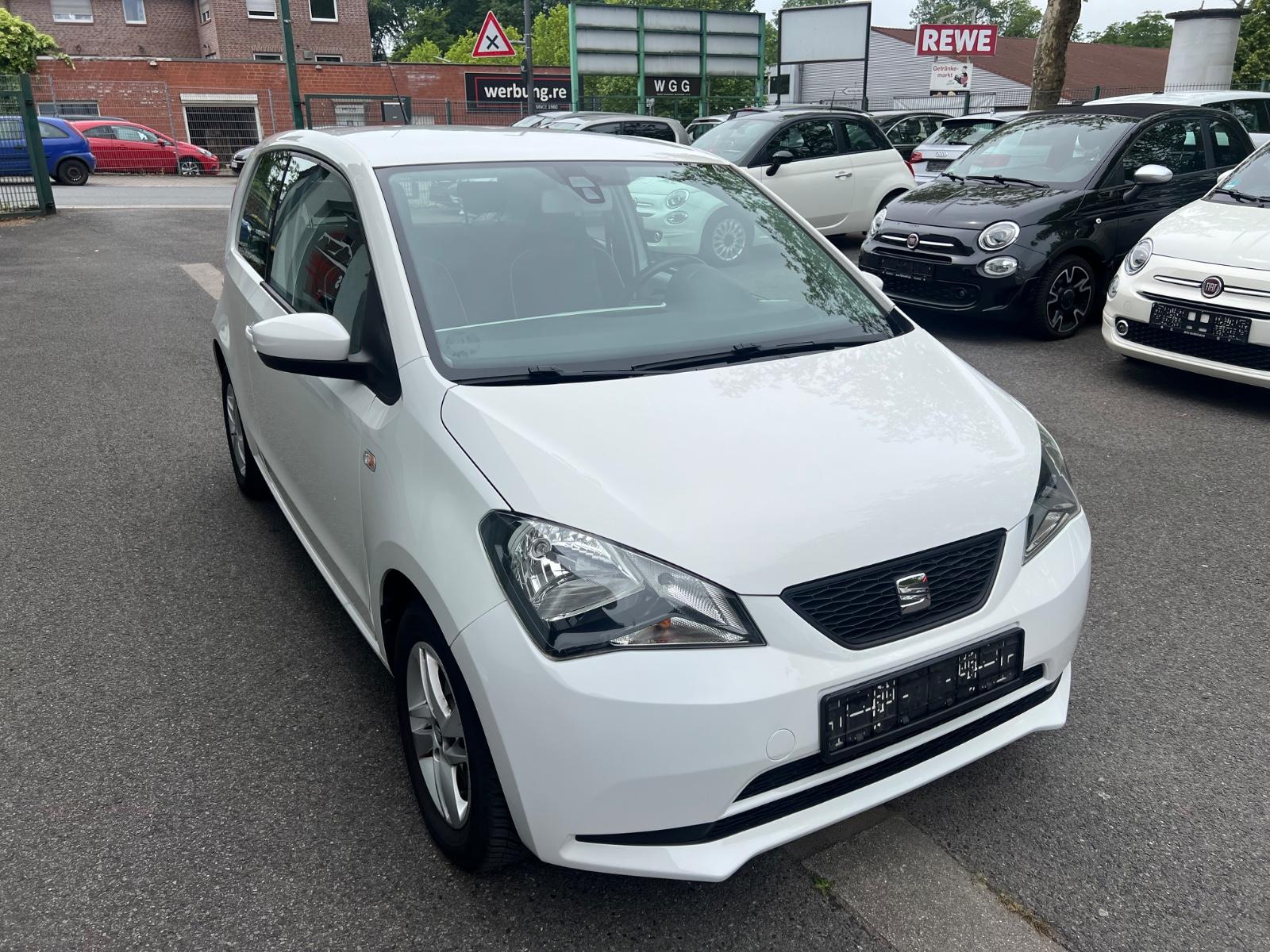 Seat Mii Chic"Klimaaut."SHZ"PDC"Alufelgen"Tempomat"