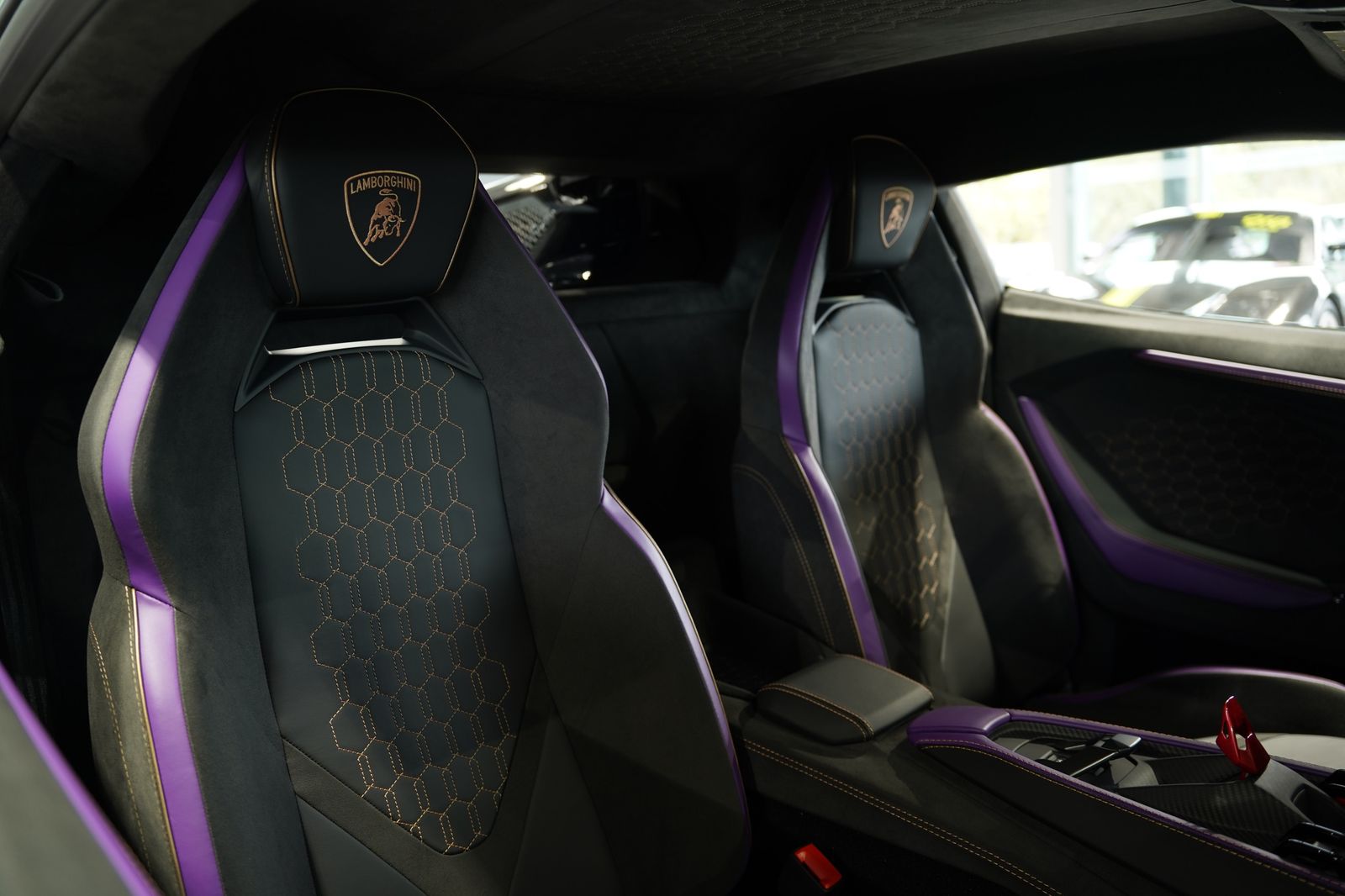 Lamborghini Revuelto