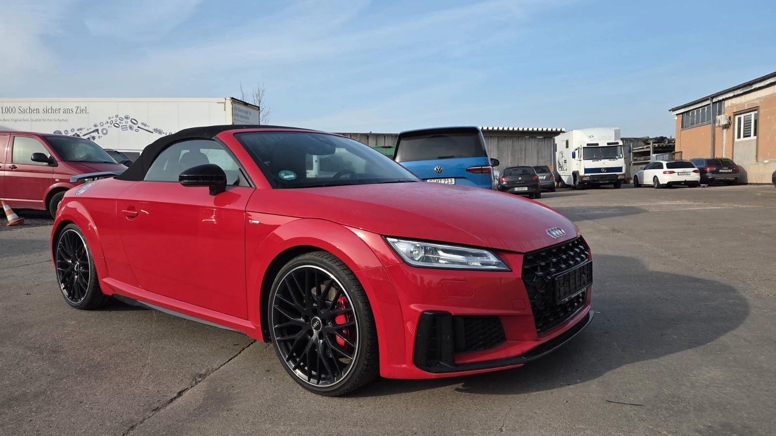 Audi TT Roadster 45 TFSI S-LINE