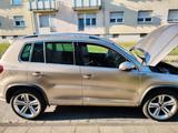Volkswagen Tiguan 1.4 TSI DSG BMotion T LOUNGE Sport & ... - : Beige