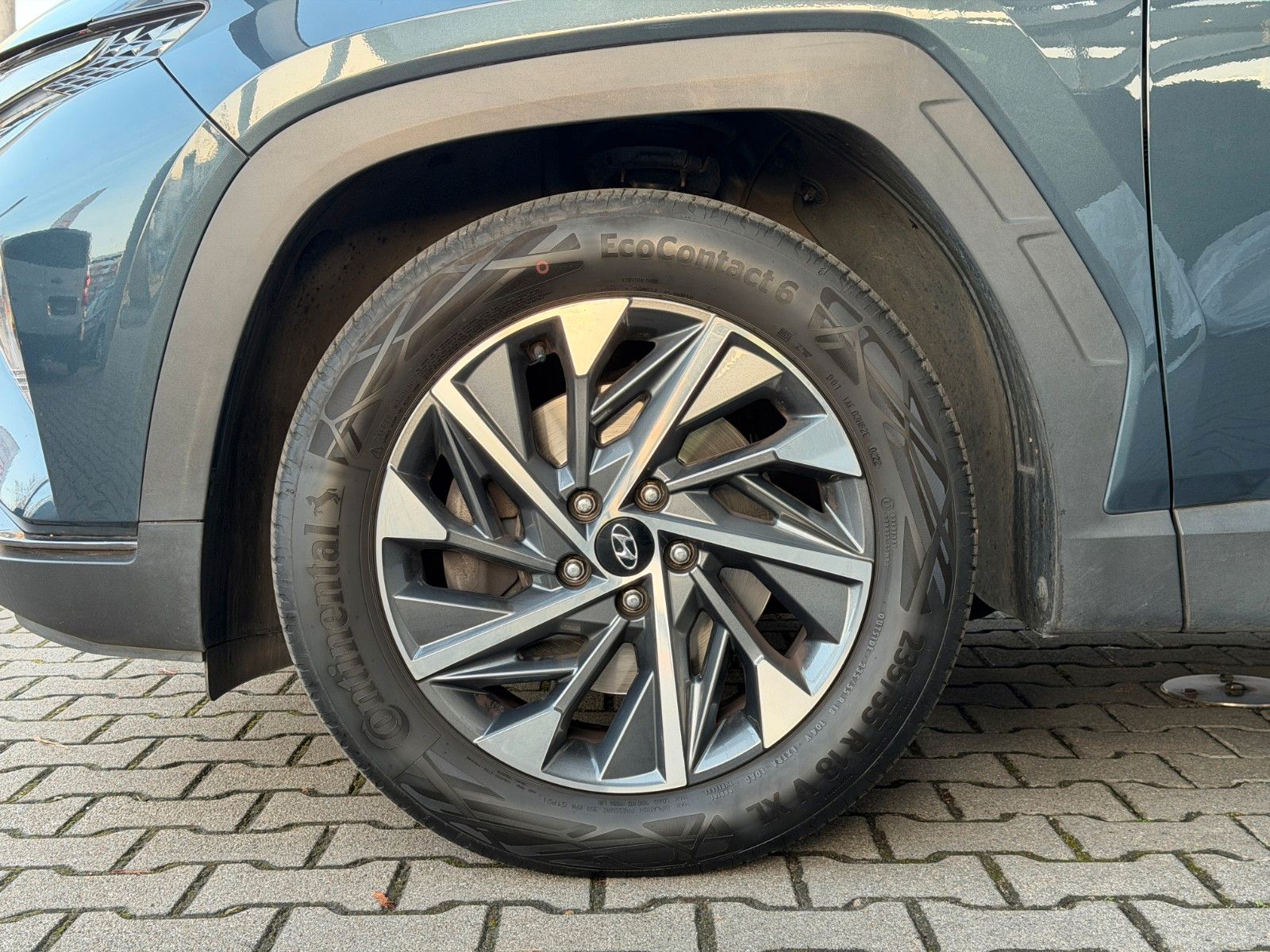 Fahrzeugabbildung Hyundai Tucson Trend 150PS Navi/Kamera/LED!