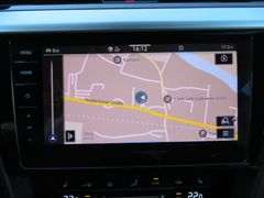 VW Arteon 2.0 TSI R-Line DSG LED Nav Ahk 19'' Busin VW Arteon 2.0 TSI R-Line DSG LED Nav Ahk 19'' Busin