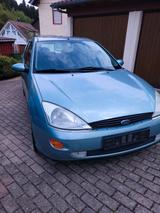 Ford Fokus Mk1 Kombi 1.6 16V - Ford Focus aus 1999: Kombi