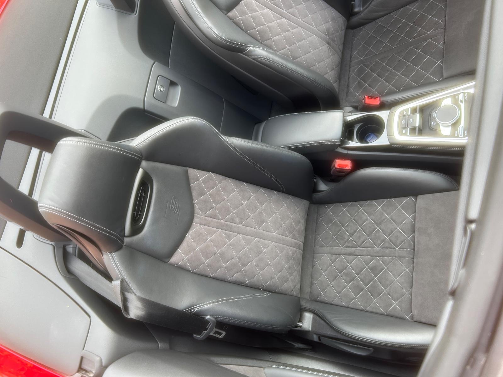 Audi TT Roadster 2.0 TFSI S tronic quattro -