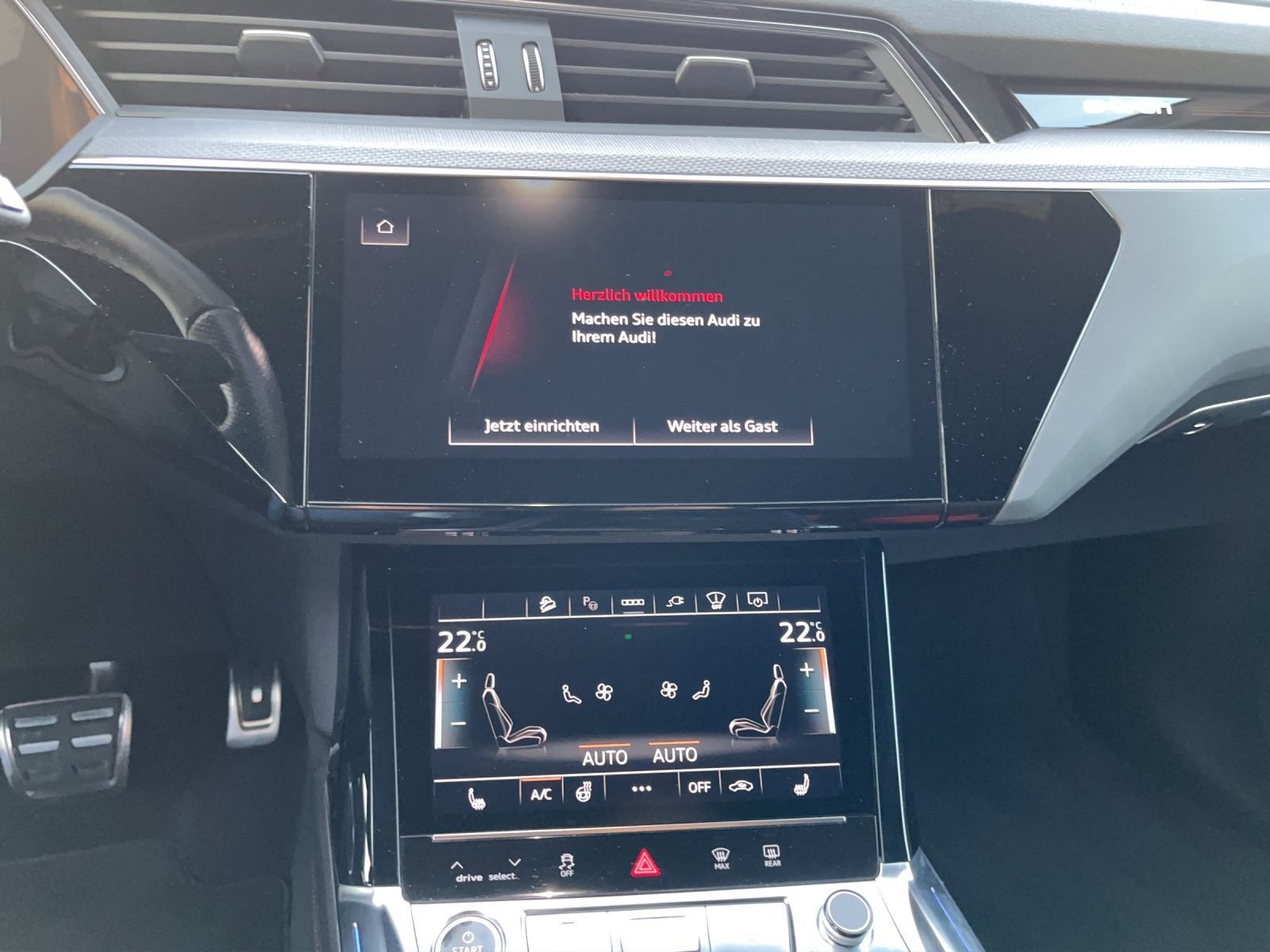 Audi Q8 e-tron - Bild 12