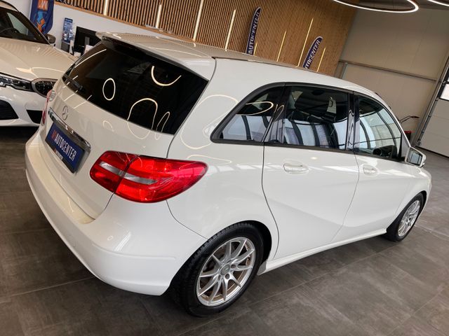 Mercedes-Benz B 180 *Kamera*Klima*Unfallfrei*