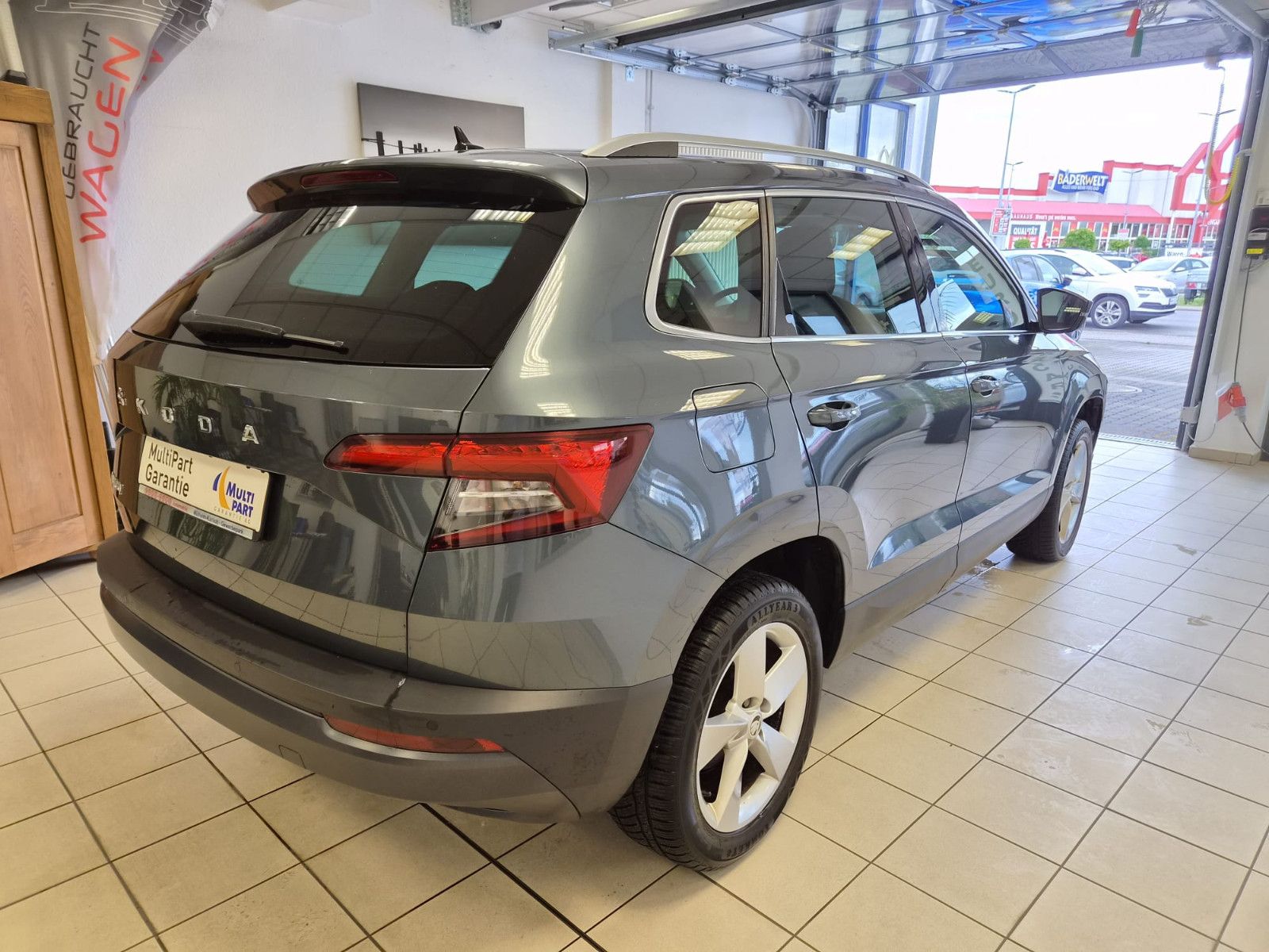 Fahrzeugabbildung SKODA Karoq Style /  1. Hand / Garantie